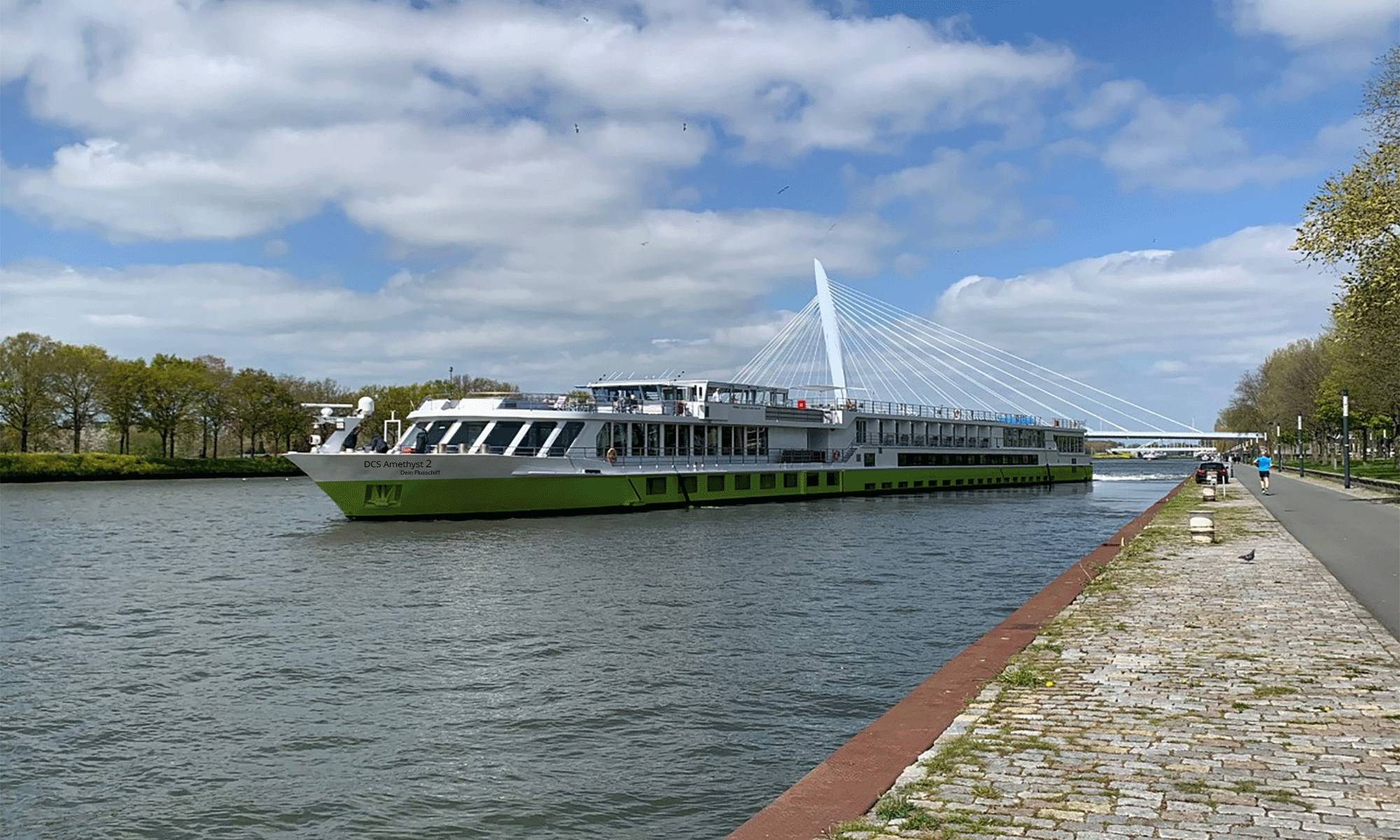 DCS Amethyst 2 1 Tage Sail Away-Party auf dem Rhein
