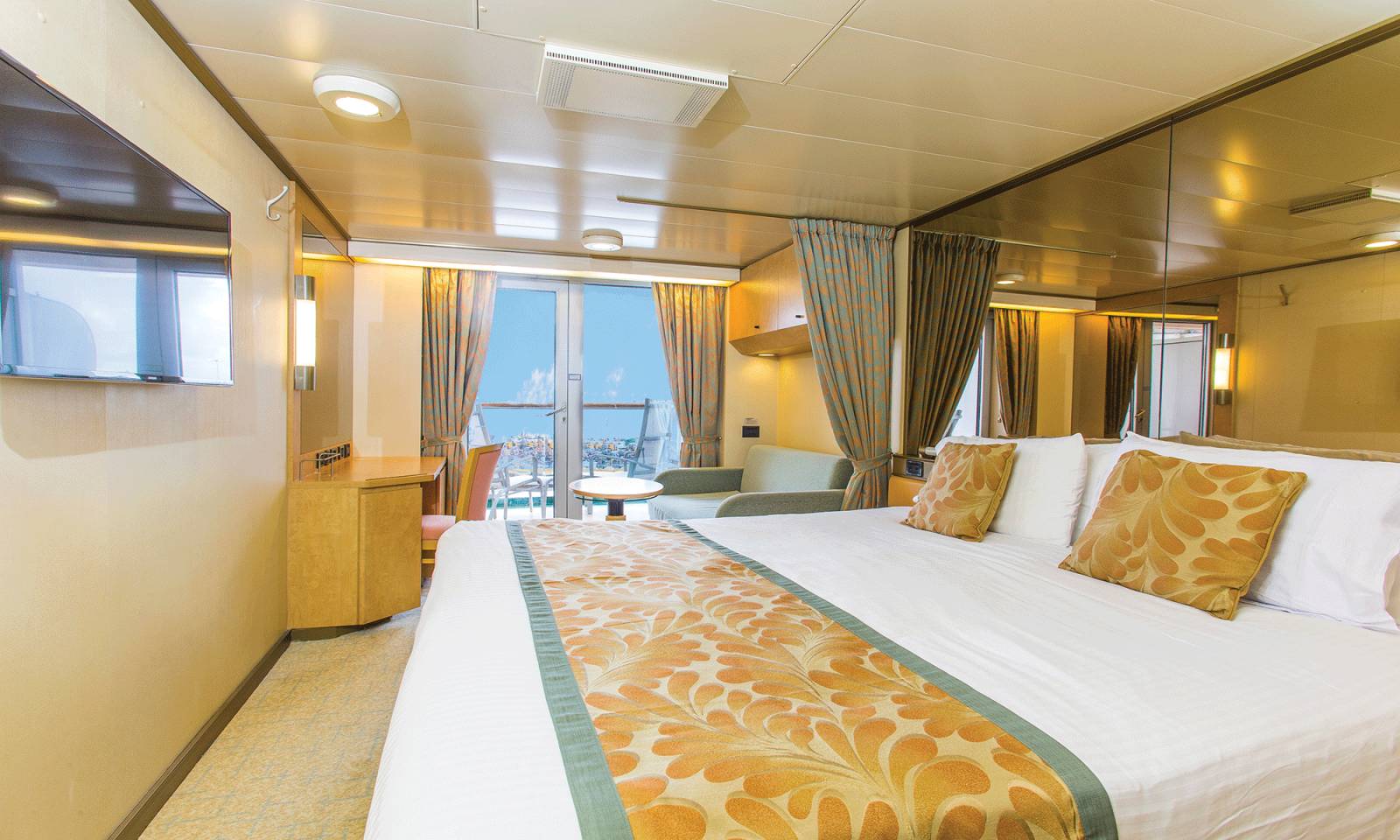 Arcadia Cruise Ship For Adults Only Reviews & Itineraries
