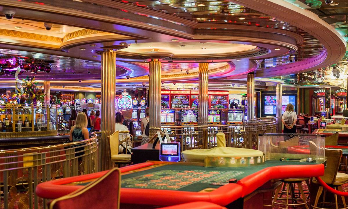 Navigator of the Seas Casino Royale