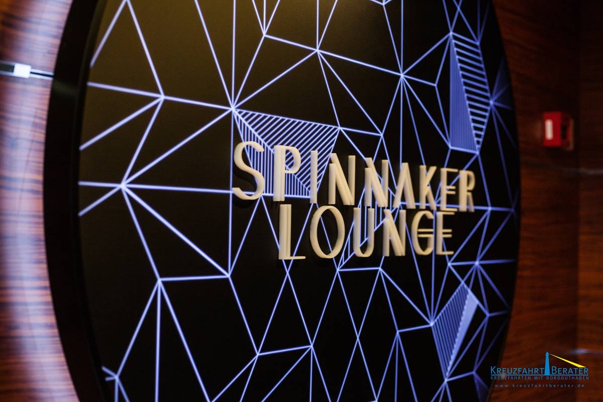 Spinnaker Lounge