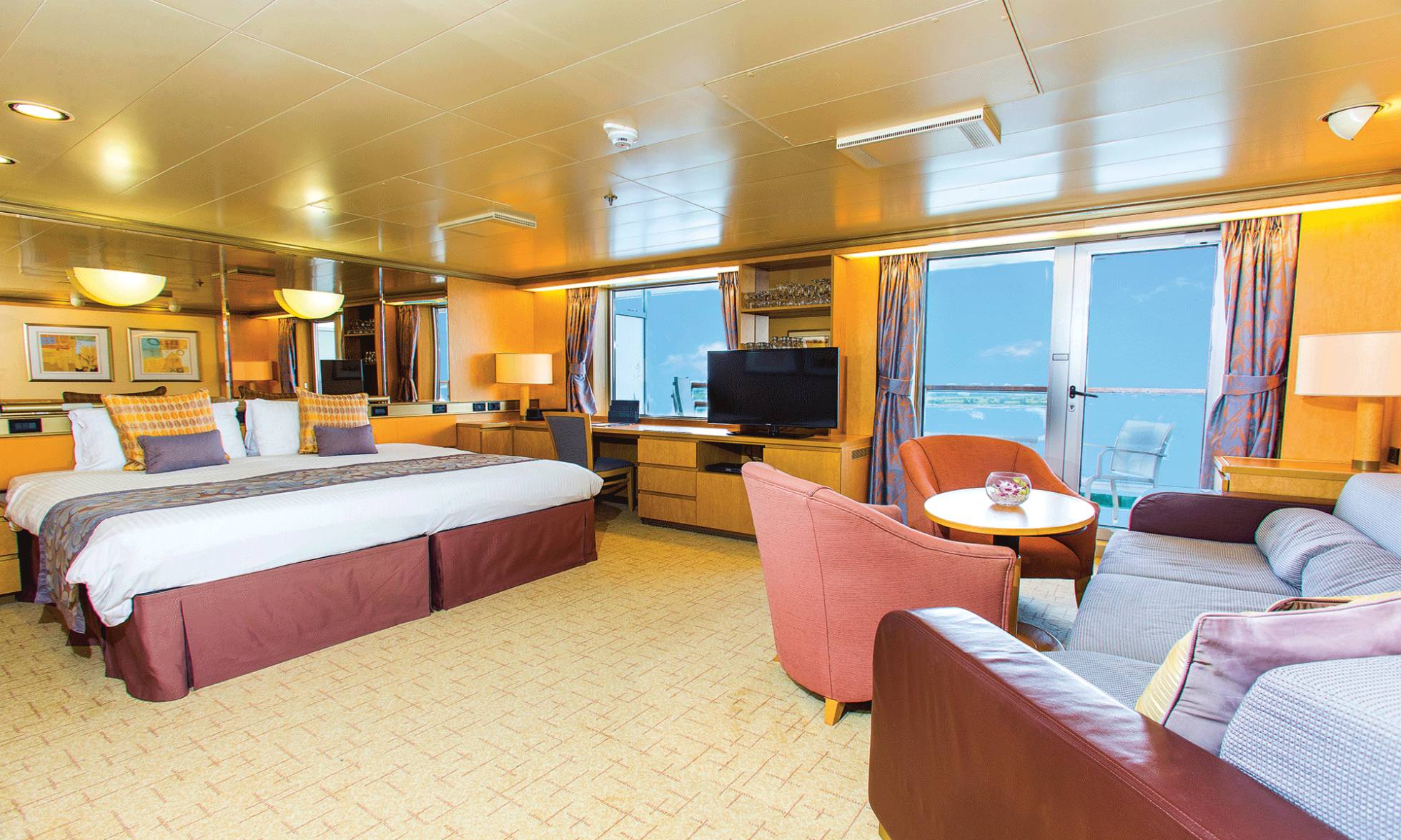Arcadia Cruise Ship For Adults Only Reviews & Itineraries