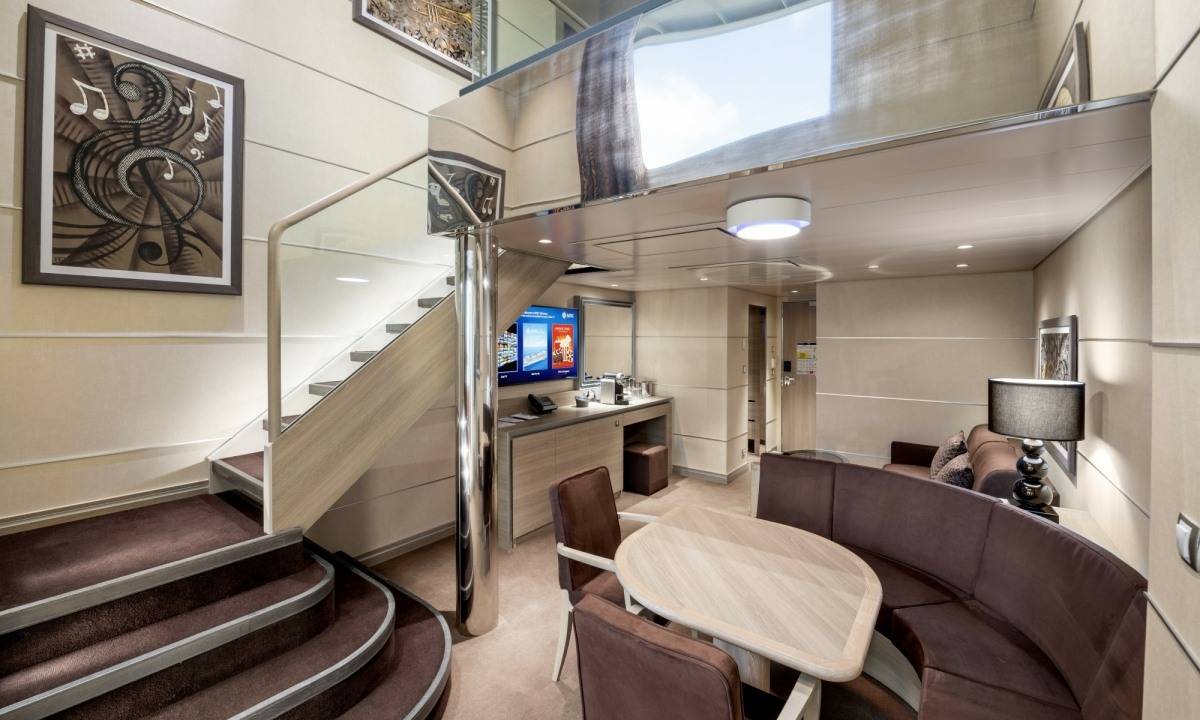 MSC Virtuosa Yacht Club Duplex Suite