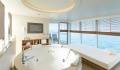 Europa 2 Owner Suite