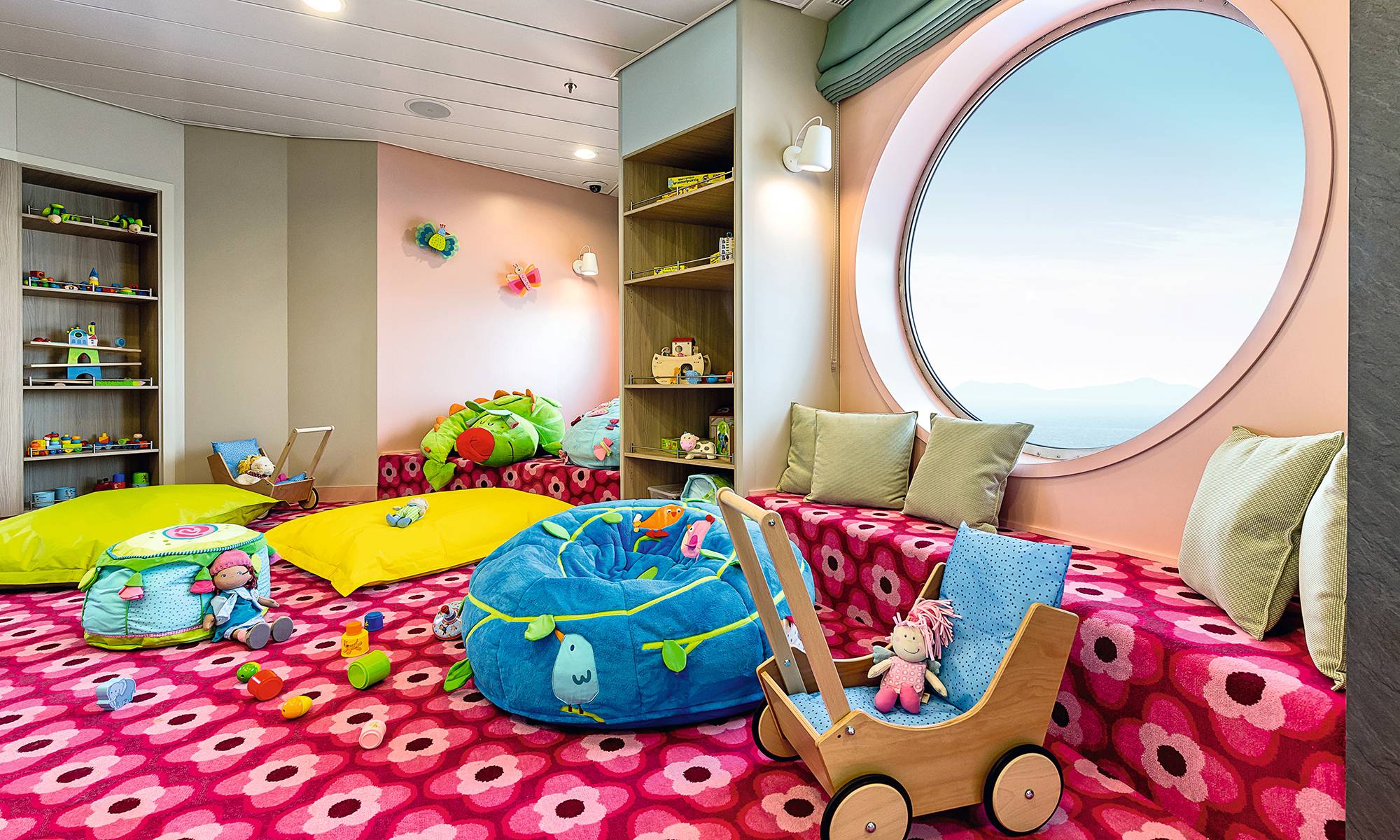 Mein Schiff 4 Nest - Babyraum