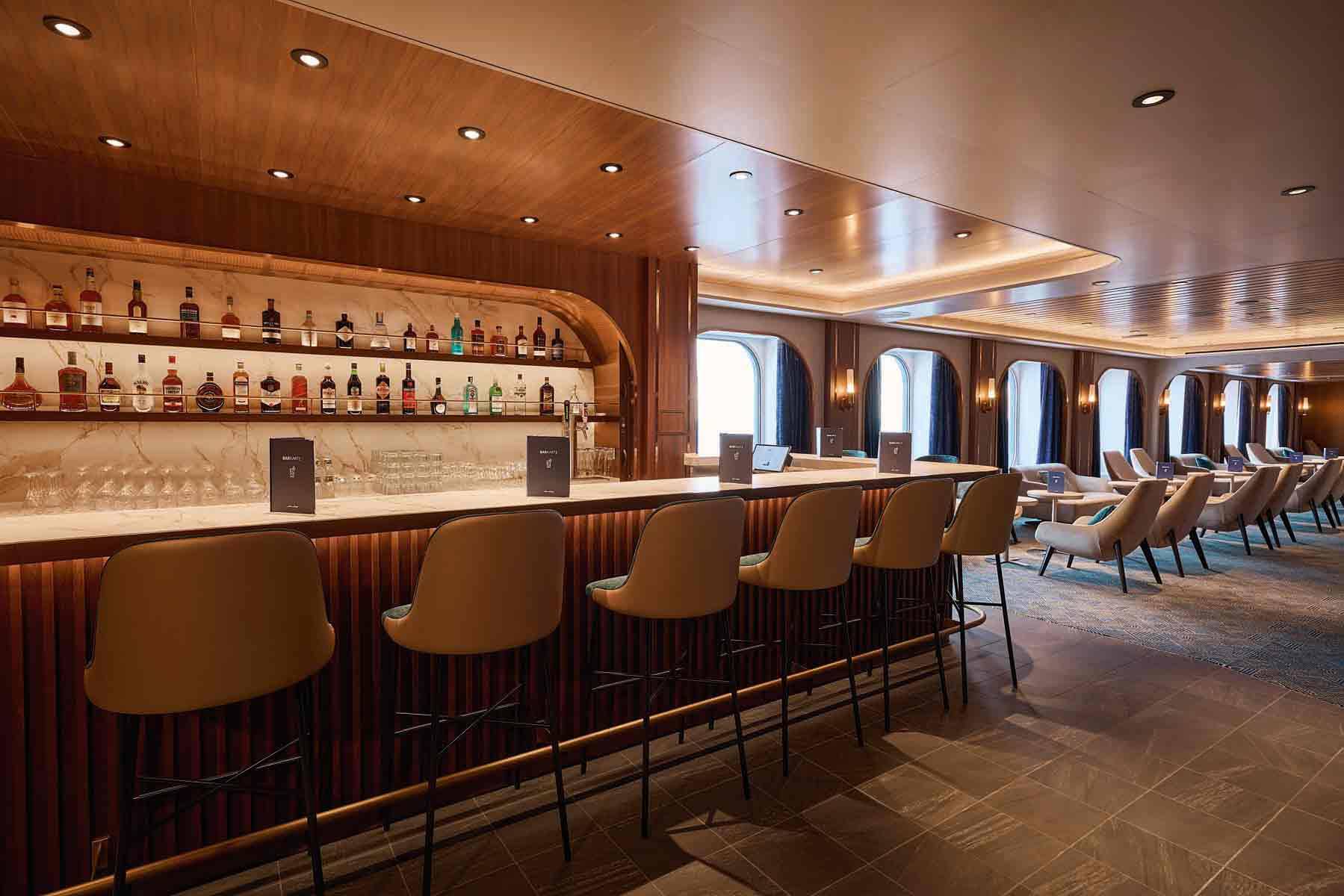 Mein Schiff Relax Blaue Flora Bar