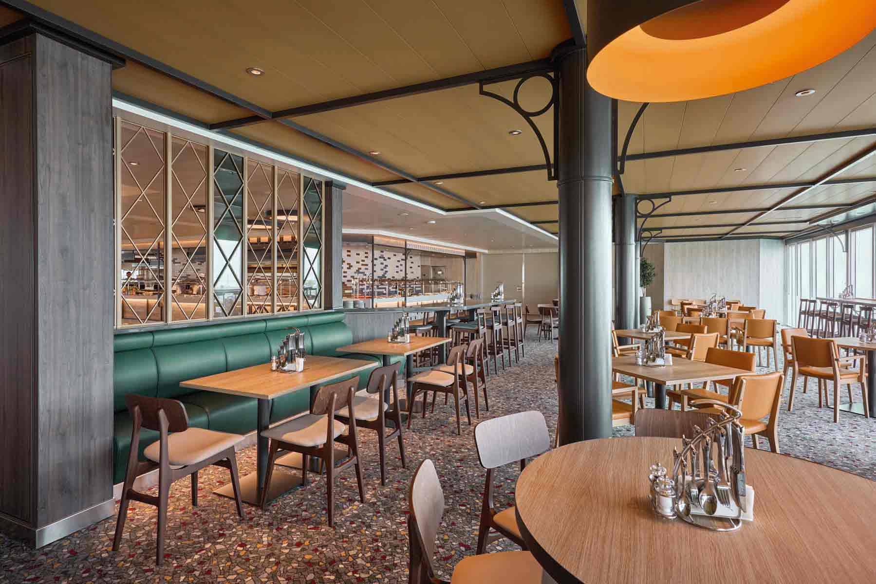 Mein Schiff Relax Harbor Market