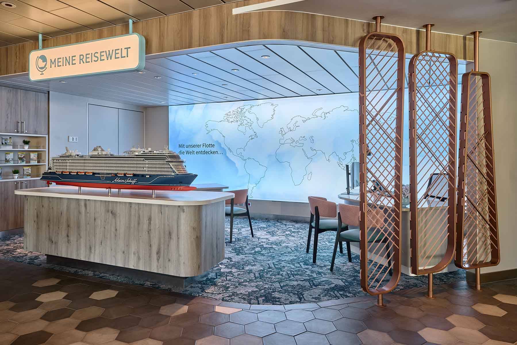 Mein Schiff Relax My Travel World (Meine Reisewelt)