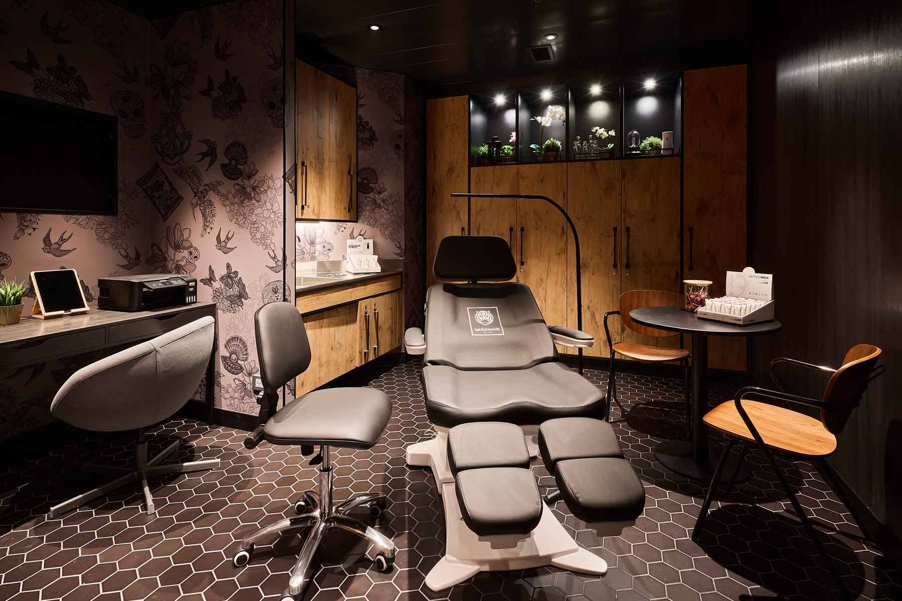Mein Schiff Relax Tattoo Studio