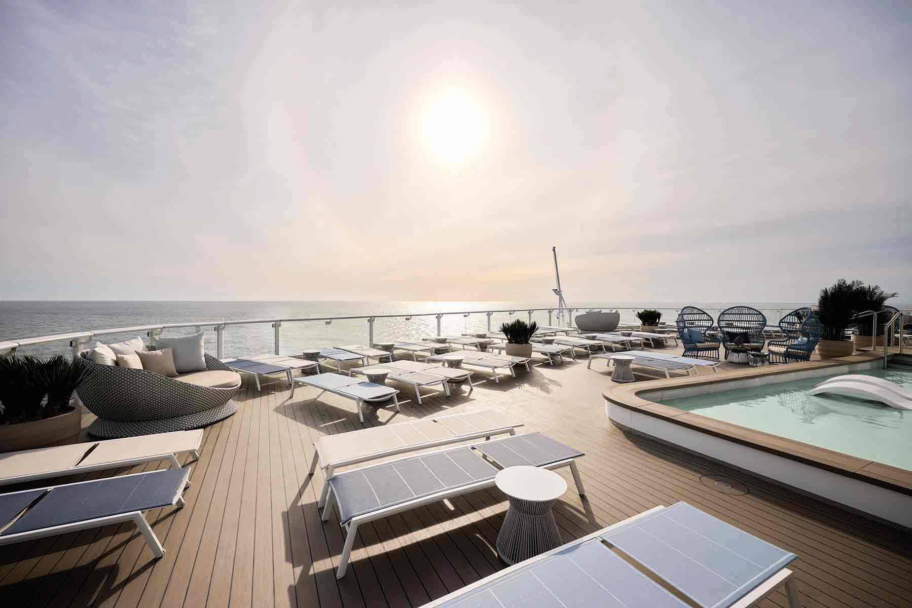 Mein Schiff Relax X-Sundeck