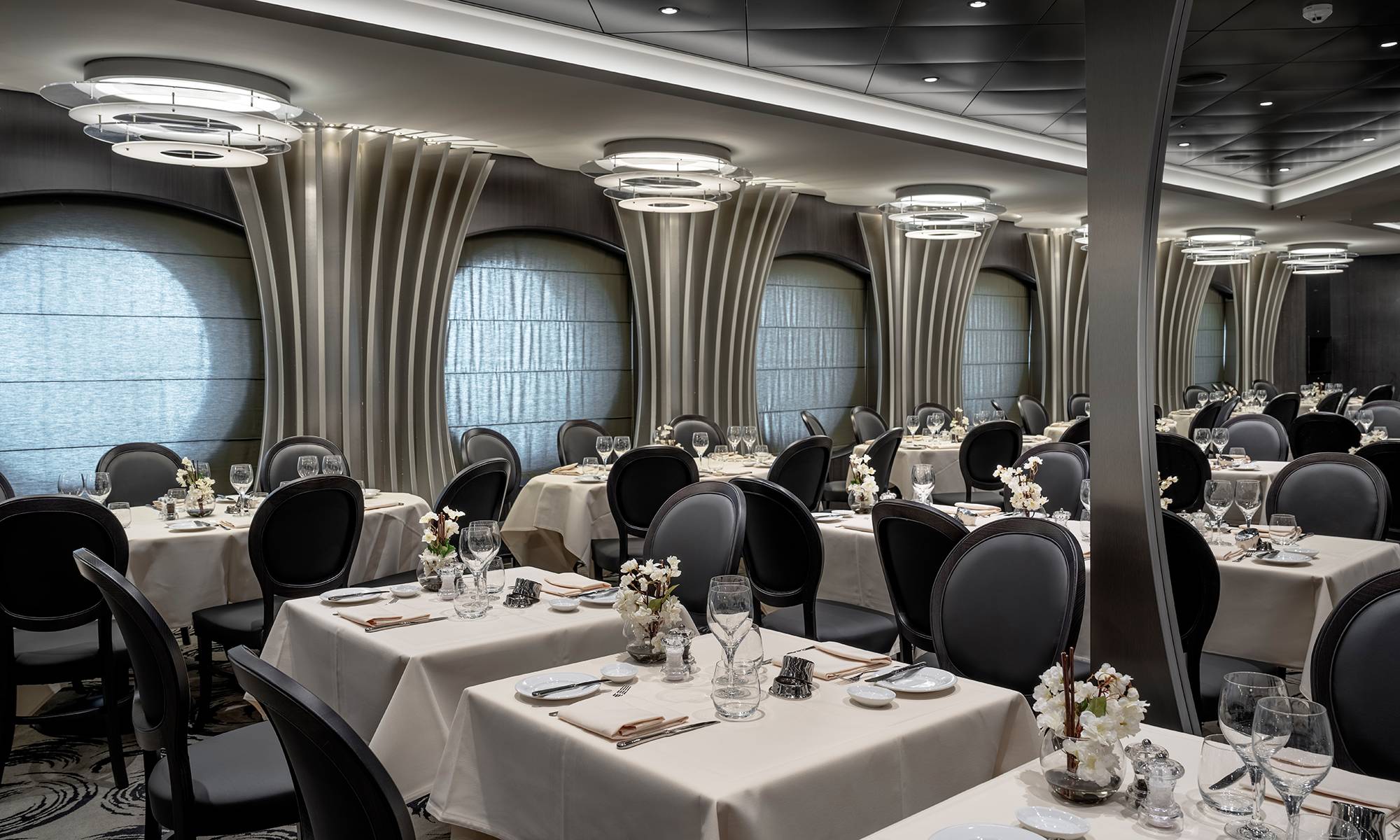 MSC Euribia Restaurant Aurora Borealis