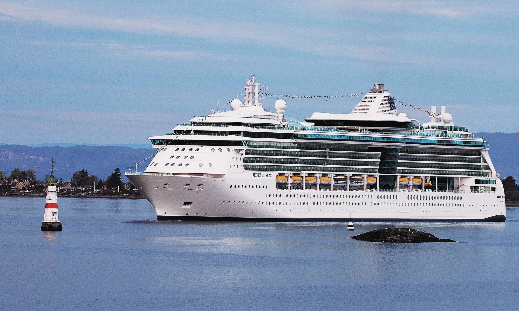 Jewel of the Seas 8 days Eastern Caribbean Cruise