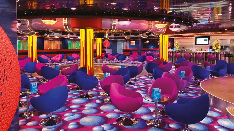 Cabaret Lounge & Bar