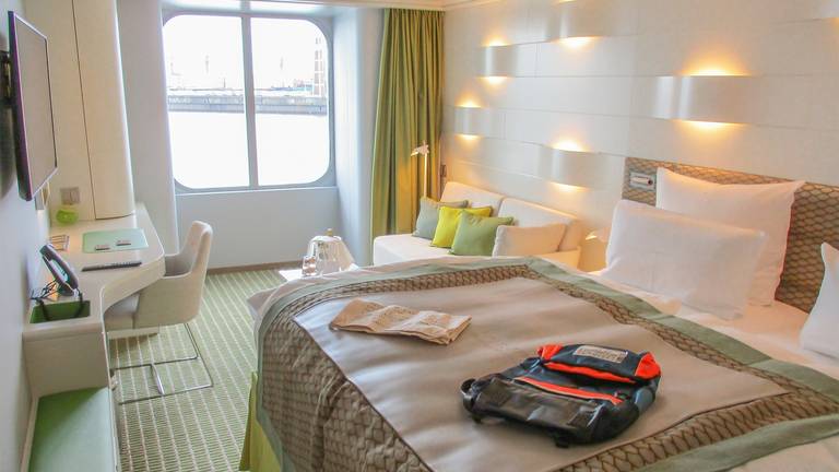Hanseatic Nature ocean view stateroom