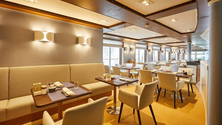 Hanseatic Nature Lido Restaurant