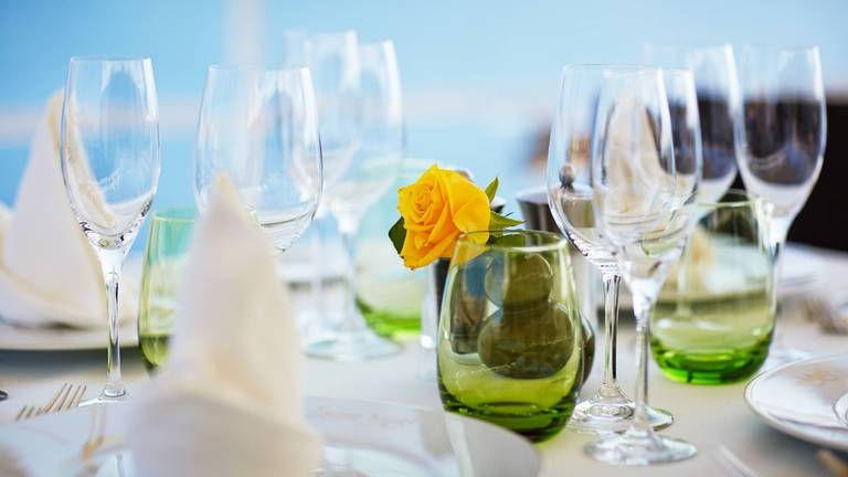 View Seven Seas Mariner: