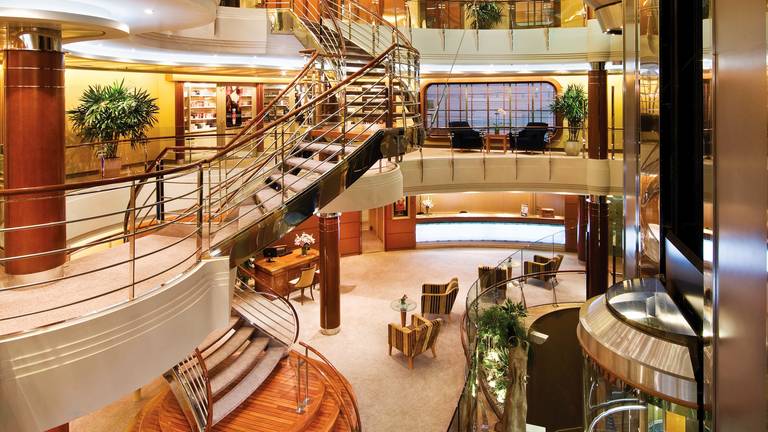 View Seven Seas Mariner: