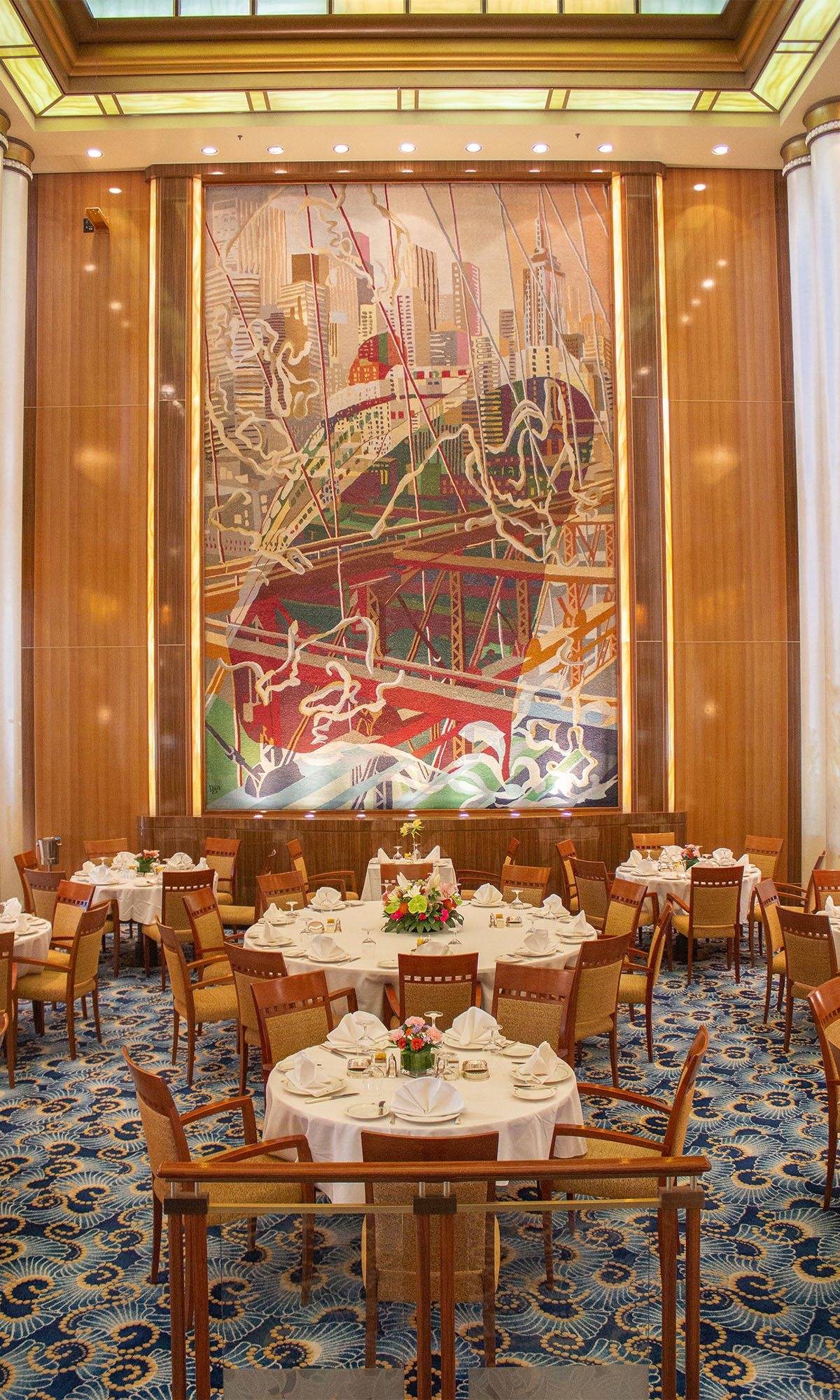 Queen Mary 2 Britannia Restaurant