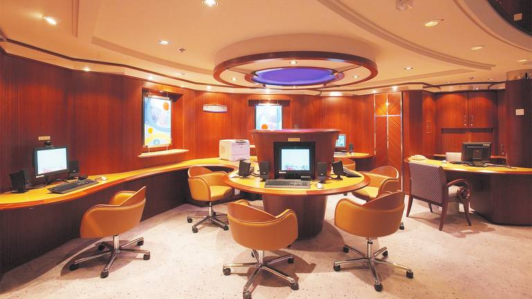 View Serenade of the Seas: