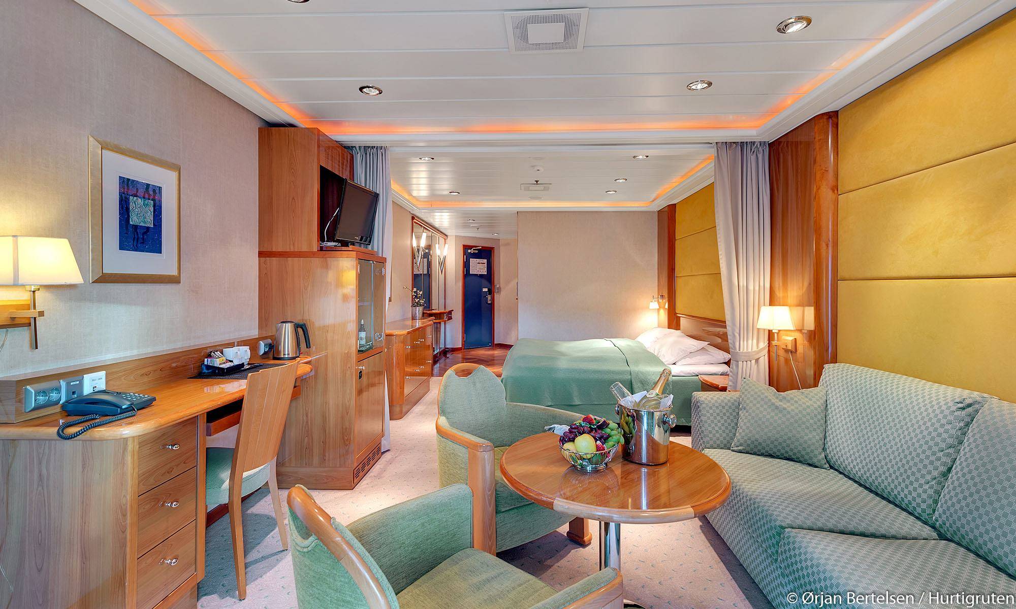 Trollfjord Expedition Suite